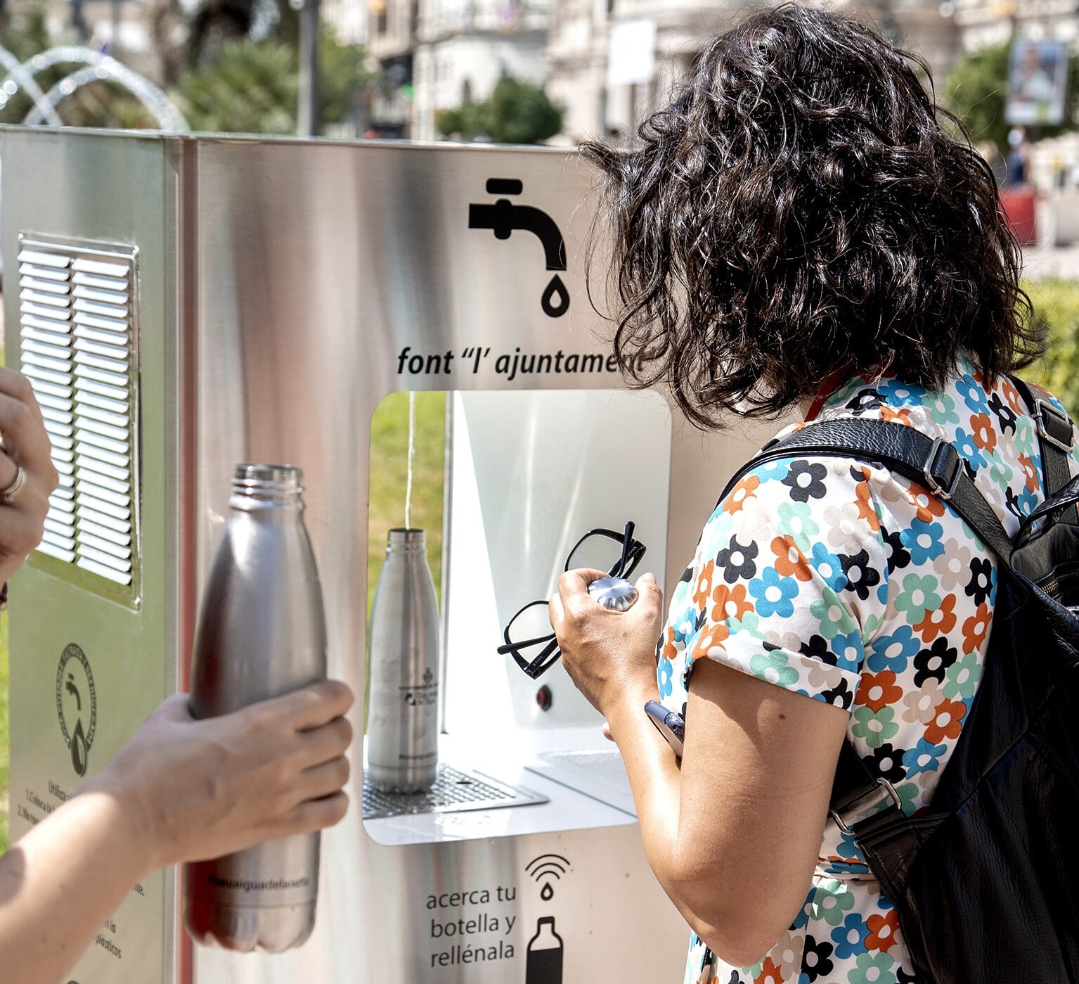 Fuente de agua accesible a todos los ciudadanos